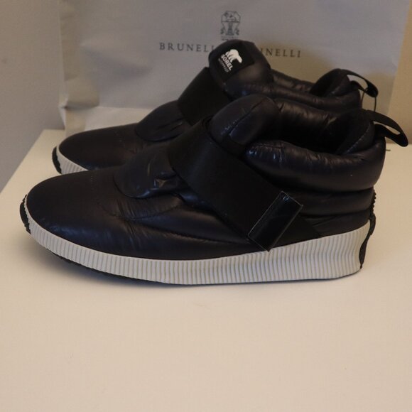 Sorel Shoes - Sorel Out N About Black Puffer Bootie Sneaker Size 10